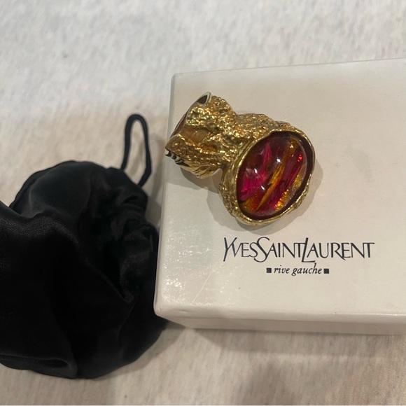 Yves Saint Laurent Gold Ring with Vibrant Red Accent Vintage YSL Cabachon Ring - Picture 2 of 3
